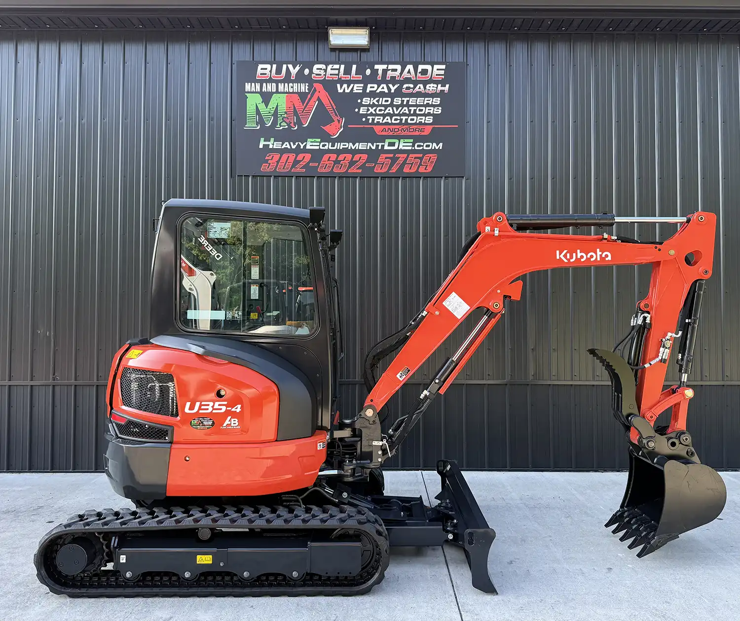 Kubota U35-4