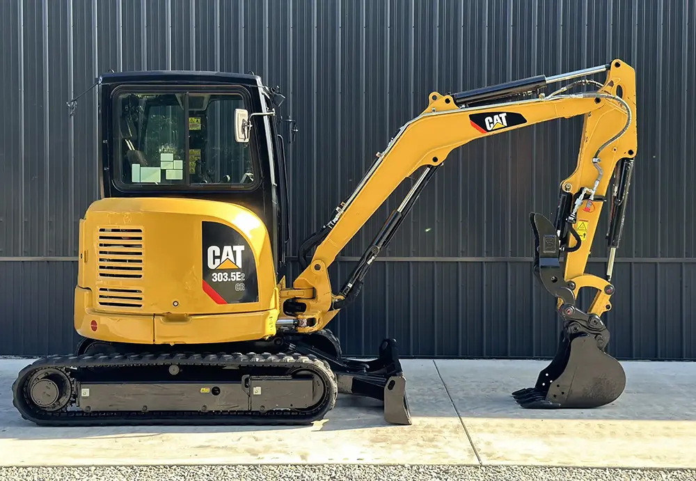Caterpillar 303.5E mini excavator