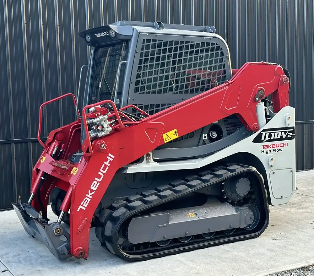 Takeuchi TL10V2 skid steer